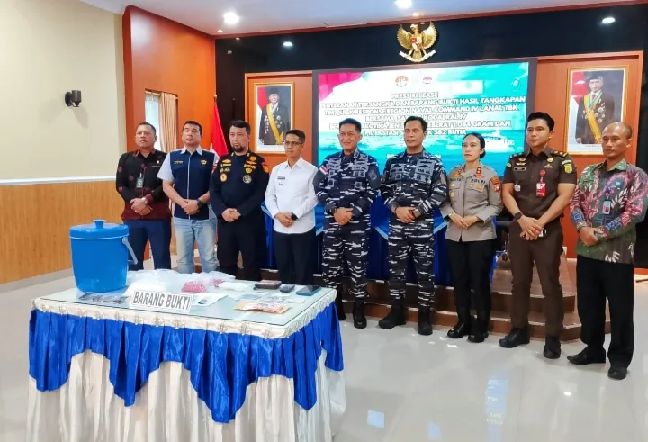 Jalur Laut Malaysia-Karimun Disusupi Kurir Narkoba, TNI AL Sita Sabu dan Ekstasi Senilai Rp 1,9 Miliar