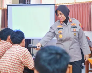 Kapolres Pekalongan Kota Ajak Pelajar SMA 4 Jauhi Bullying dan Kejar Prestasi