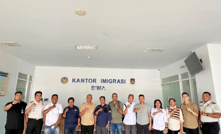 Apjati Bima-Dompu dan Imigrasi Perkuat Sinergi Layanan Dokumen Pekerja Migran