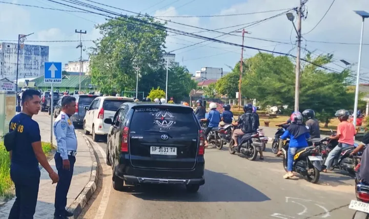 Pertalite Langka di Dabo Singkep, Antrean SPBU Mengular Tiga Hari