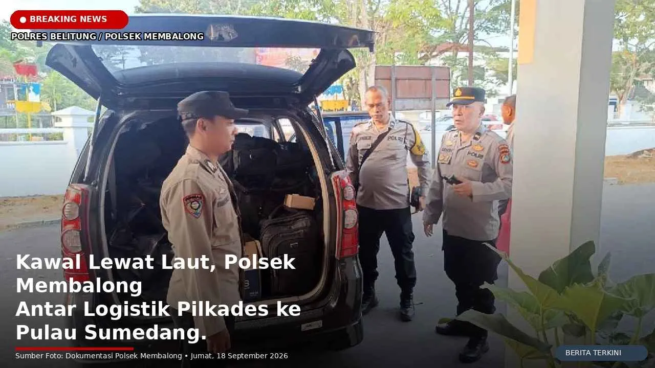 Kawal Lewat Laut, Polsek Membalong Antar Logistik Pilkades ke Pulau Sumedang