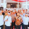 Pastikan Program Presiden Tepat Sasaran, Mendagri dan Menteri PKP Tinjau BSPS di Purwakarta