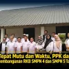 Pastikan Tepat Mutu dan Waktu, PPK dan Tim Pemkab Belitung Monitoring Pembangunan RKB SMPN 4 dan SMPN 5 Tanjungpandan
